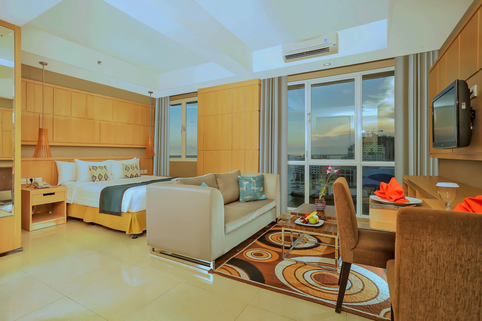 Golden Tulip Balikpapan Hotel & Suites Exterior photo